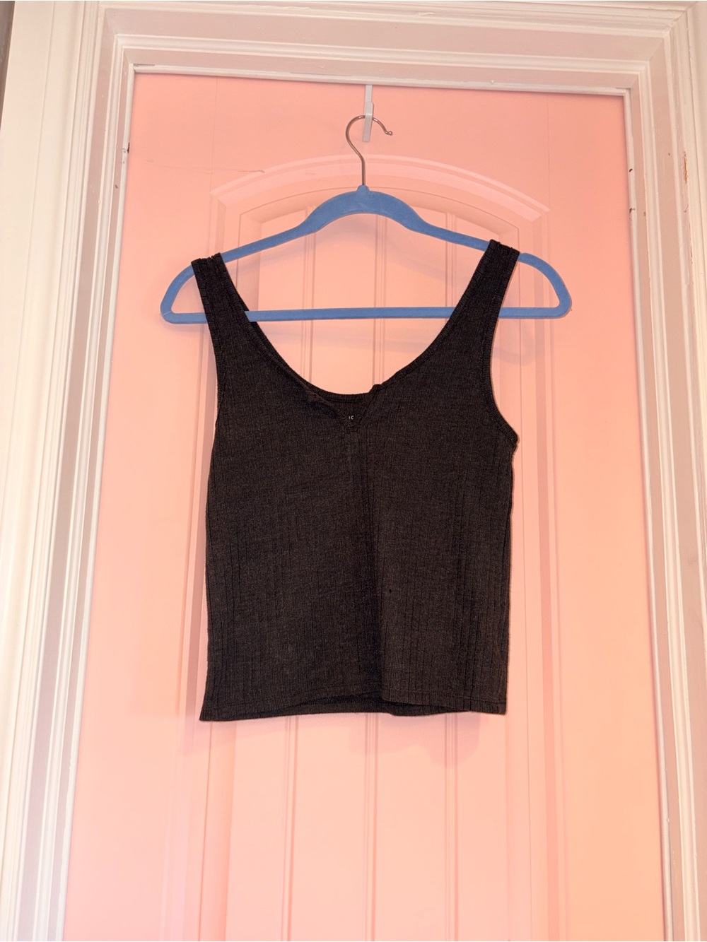 American Eagle Outfitters Black Ribbed Scoop Tank Top